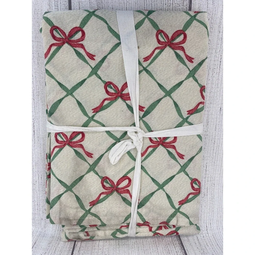 Shabby Chic Tablecloth 60x120 Cream Christmas Red Bow Green Lattice Holiday